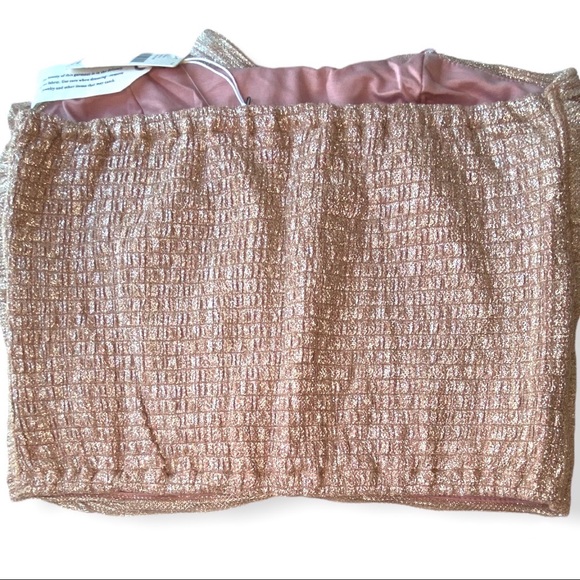 Anthropologie Maeve 🆕| 🎄Ruffled Metallic Cropped Tube Top. - Picture 4 of 7
